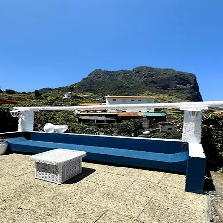 בית נופש In With Ocean Views