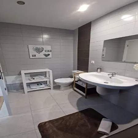 Great With Sea Views Semesterbostad *
