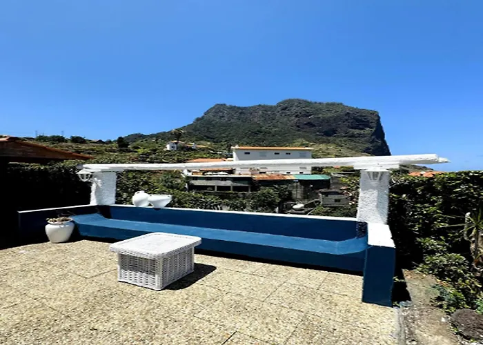 Prázdninový dům In With Ocean Views